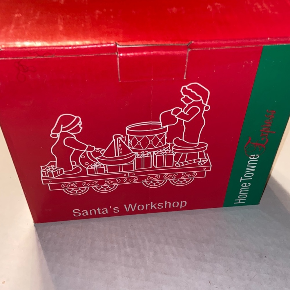 New in box vintage Home Towne Express 1998 Edition Santa's Workshop JC Penny car - Picture 2 of 11